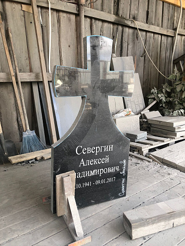 Памятник надгробный AM1645