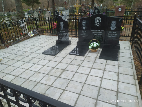 Памятник надгробный AM7862